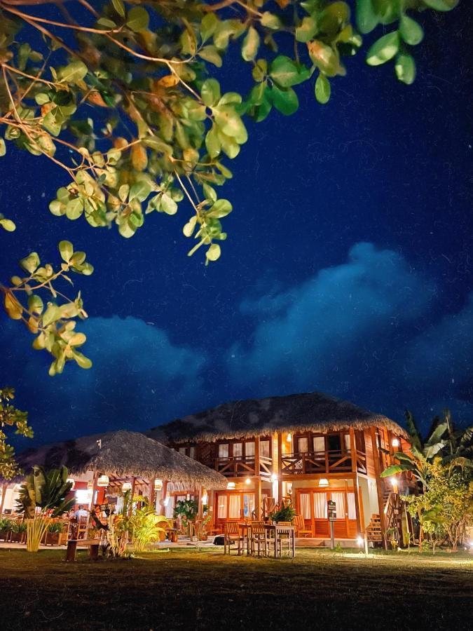 Vila Aty Lodge Атинс Екстериор снимка
